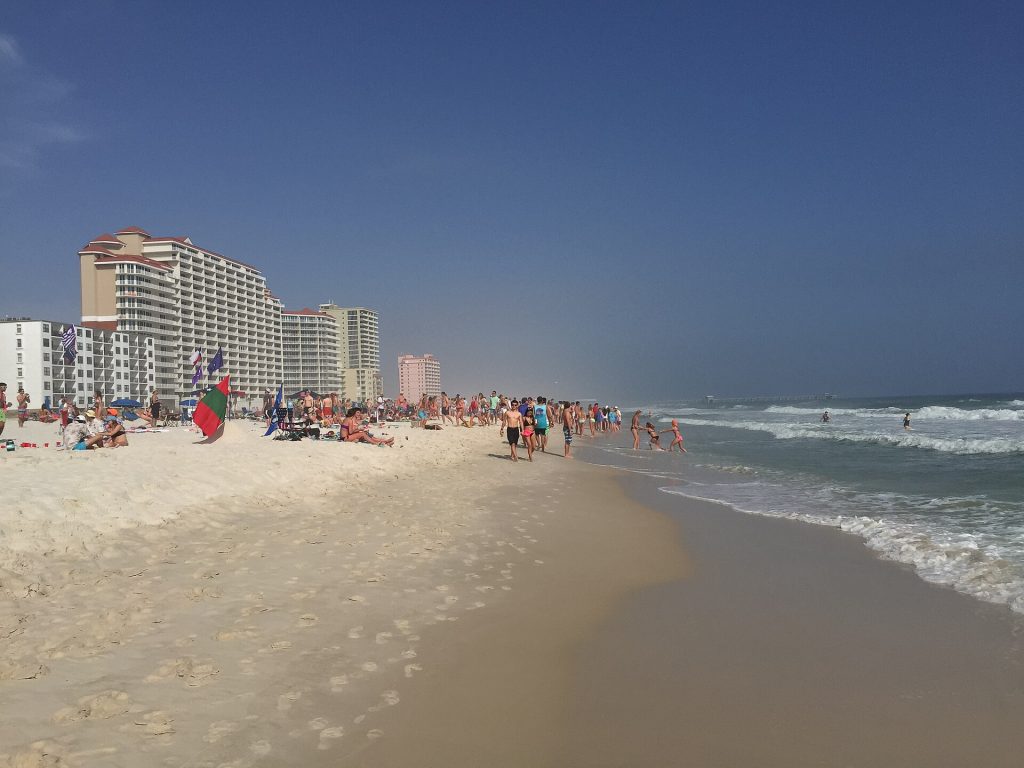 Gulf Shores beach representing Alabama auto transport