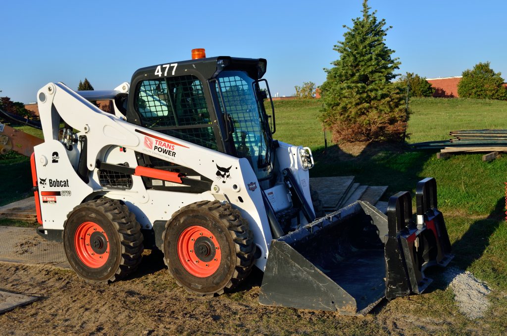 Bobcat skid steer loader for equipment transport